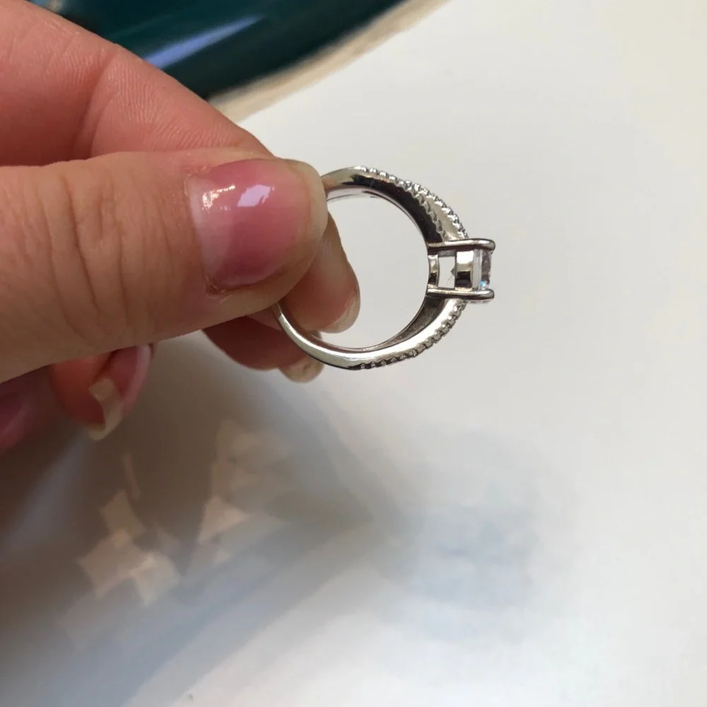 STERLING SILVER CZ RING - Picture 2 of 5